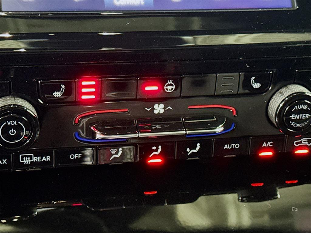 new 2025 Jeep Grand Cherokee L car, priced at $46,086