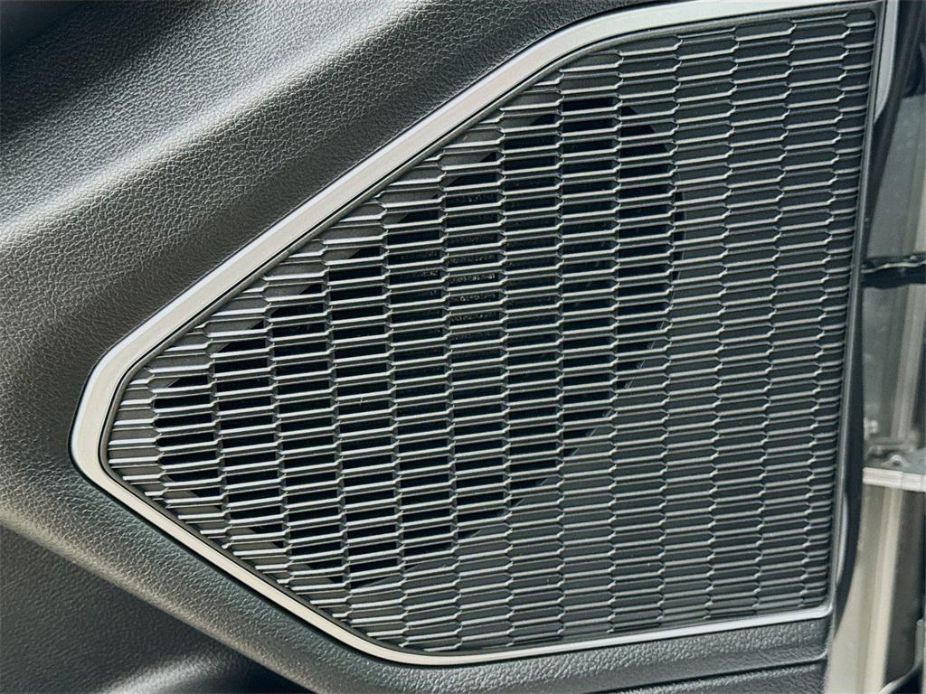 new 2025 Jeep Grand Cherokee L car, priced at $57,900