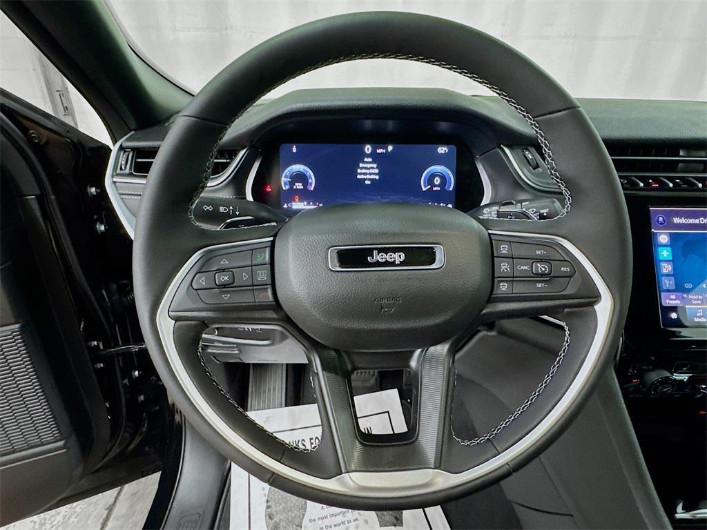 new 2025 Jeep Grand Cherokee L car, priced at $47,900