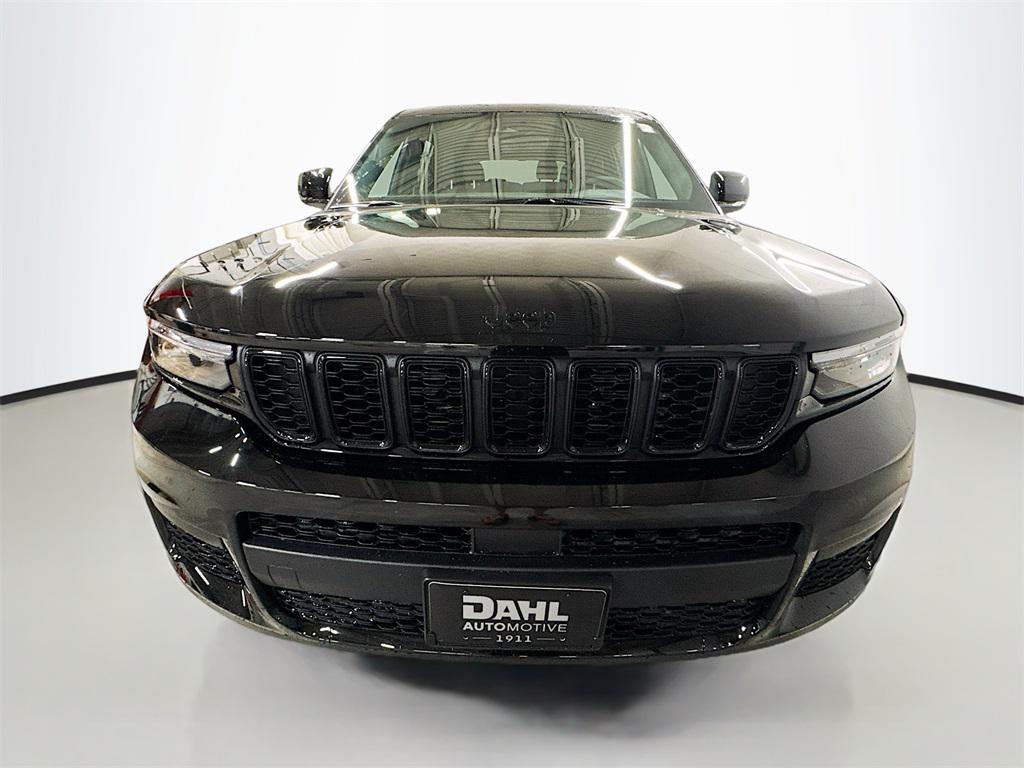 new 2025 Jeep Grand Cherokee L car, priced at $47,900