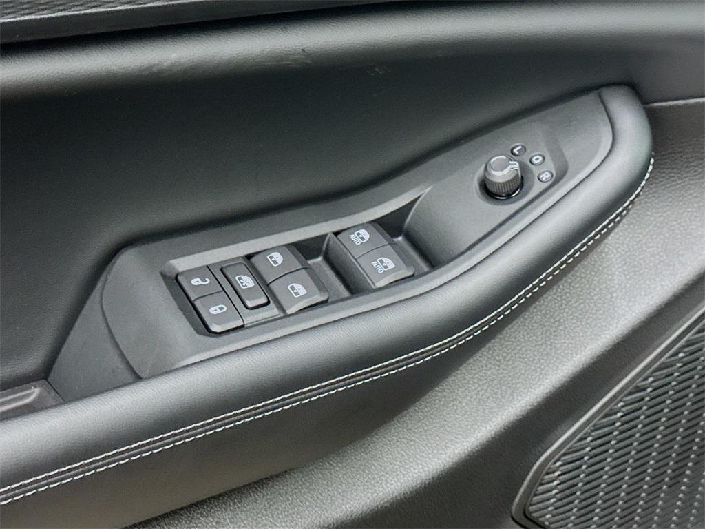 new 2025 Jeep Grand Cherokee L car, priced at $47,900