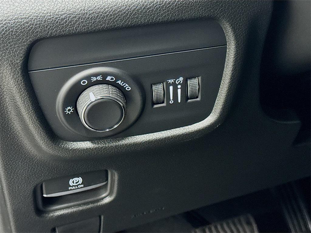 new 2025 Jeep Grand Cherokee L car, priced at $48,938