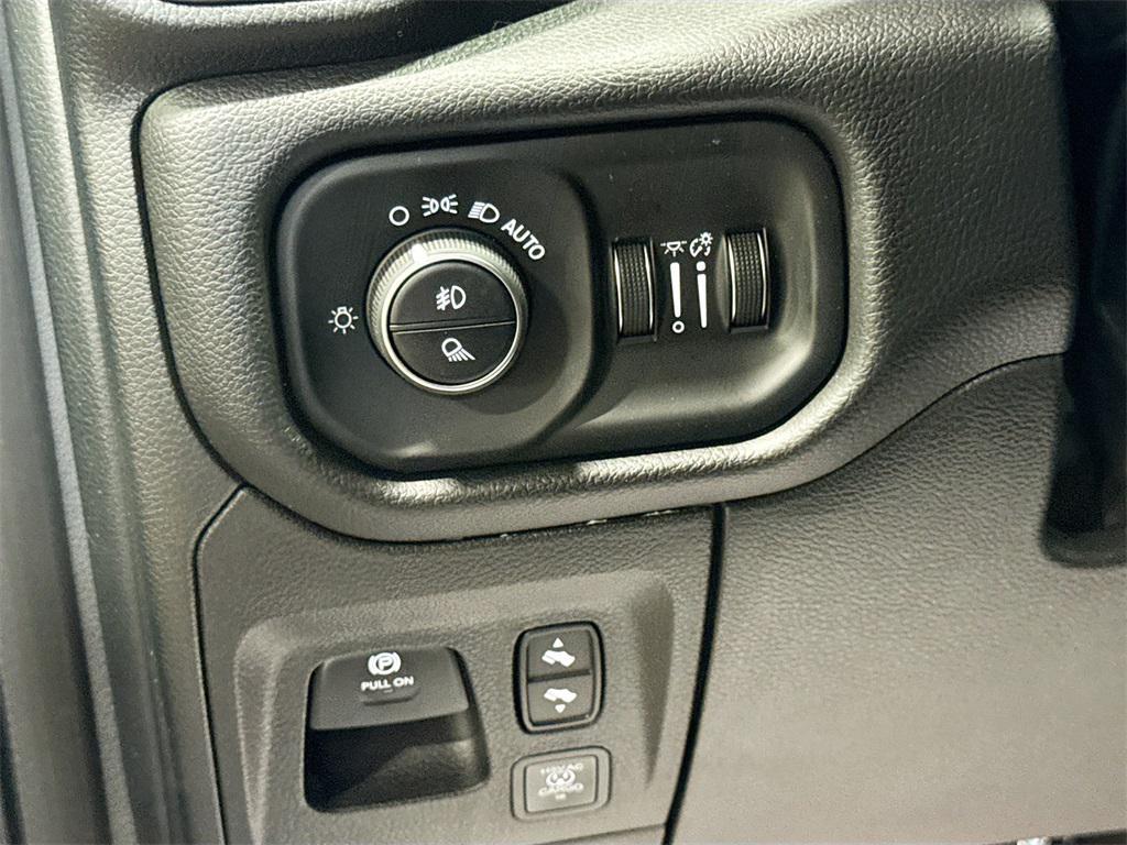 new 2025 Ram 1500 car, priced at $61,130