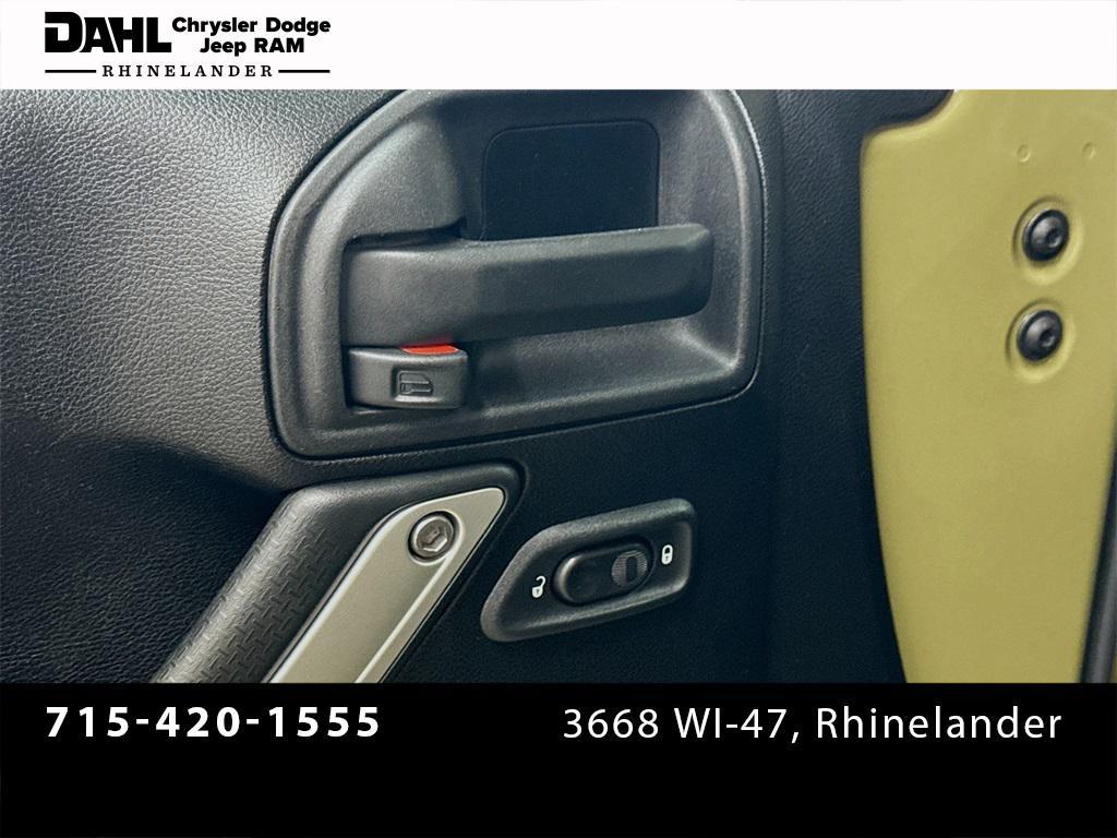used 2013 Jeep Wrangler Unlimited car, priced at $15,400