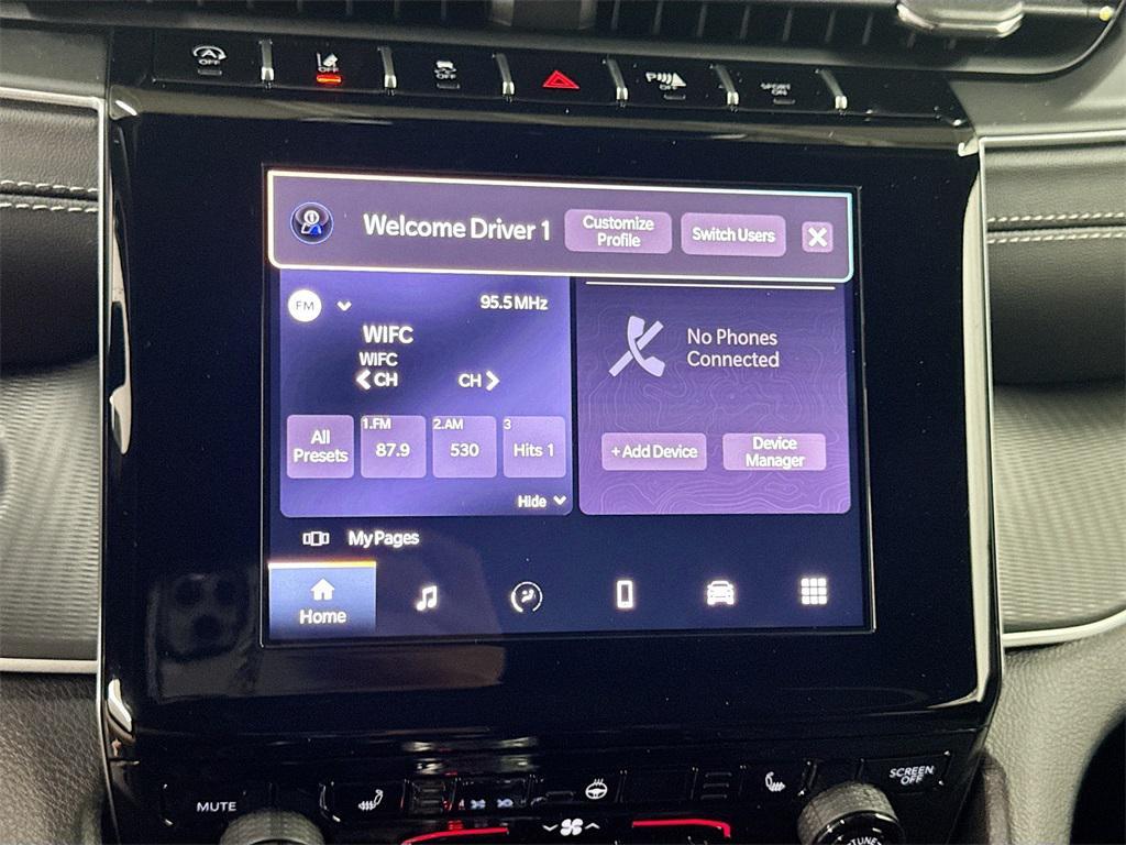new 2025 Jeep Grand Cherokee L car, priced at $47,900