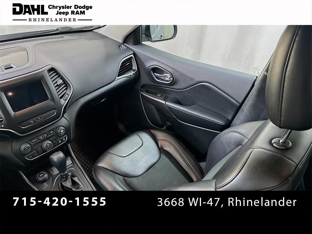 used 2019 Jeep Cherokee car, priced at $11,500