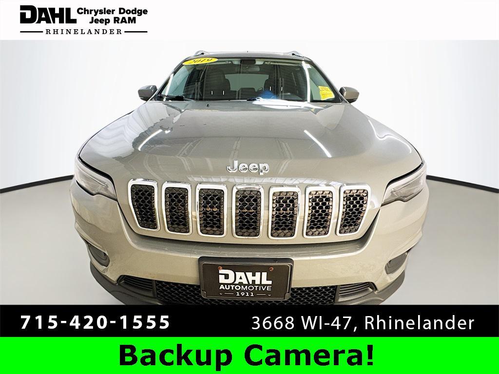 used 2019 Jeep Cherokee car, priced at $11,500