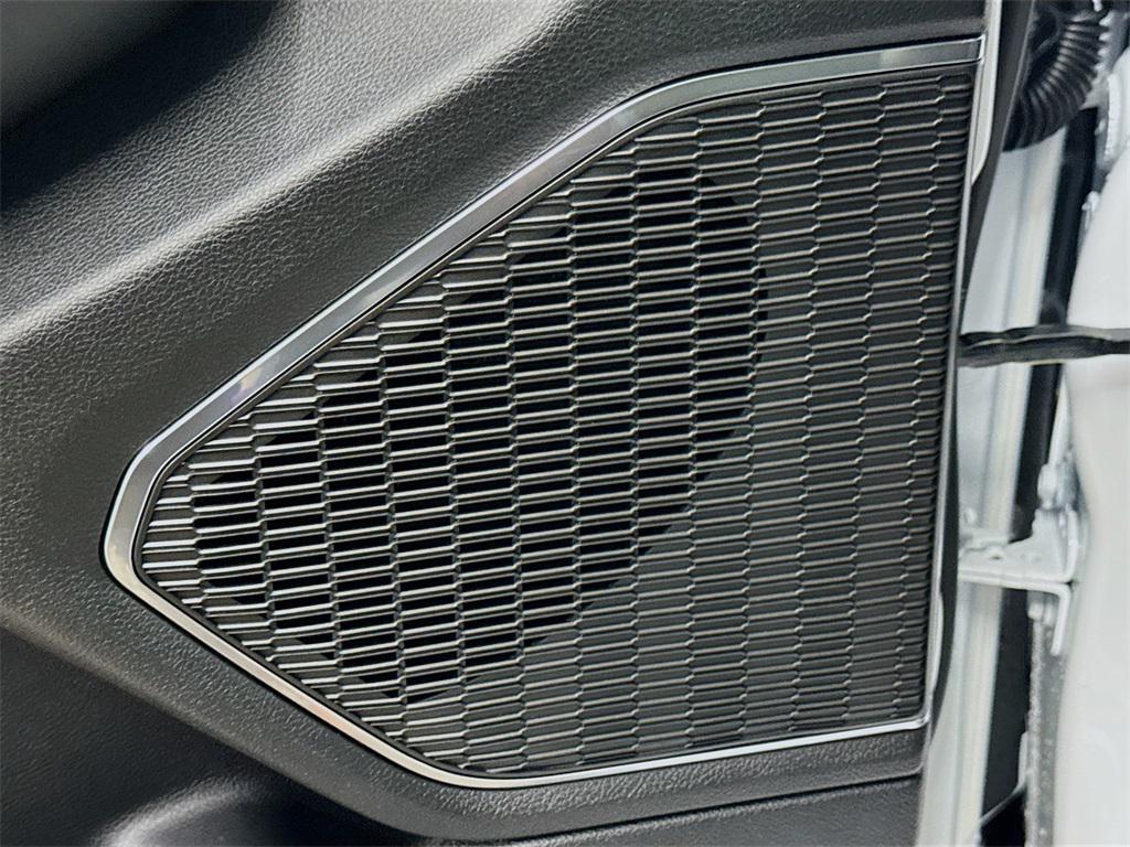 new 2025 Jeep Grand Cherokee L car, priced at $64,900