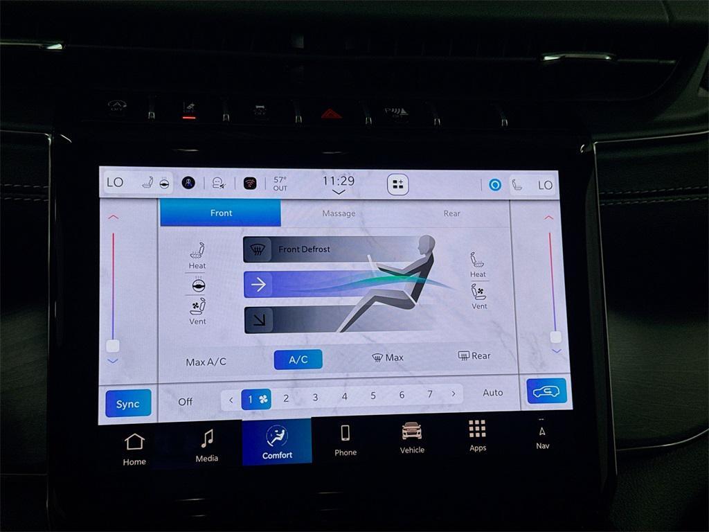 new 2025 Jeep Grand Cherokee L car, priced at $64,900