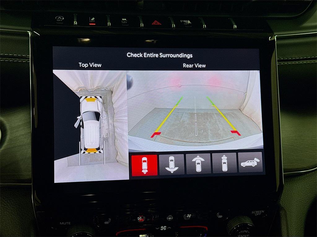 new 2025 Jeep Grand Cherokee L car, priced at $64,900