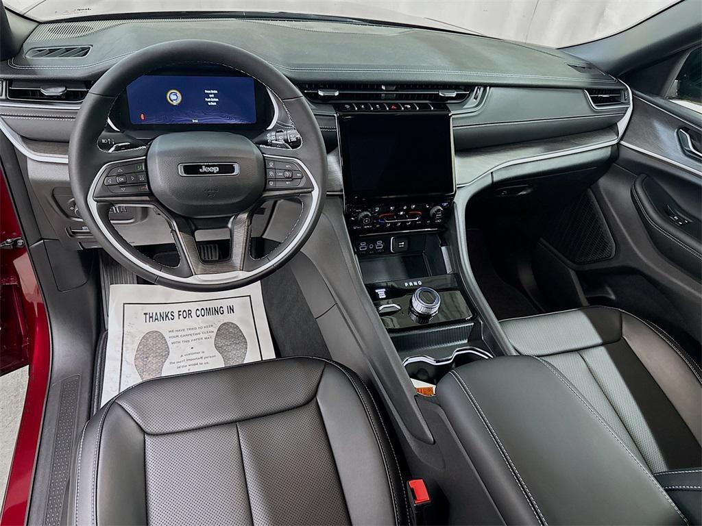 new 2025 Jeep Grand Cherokee L car, priced at $56,000