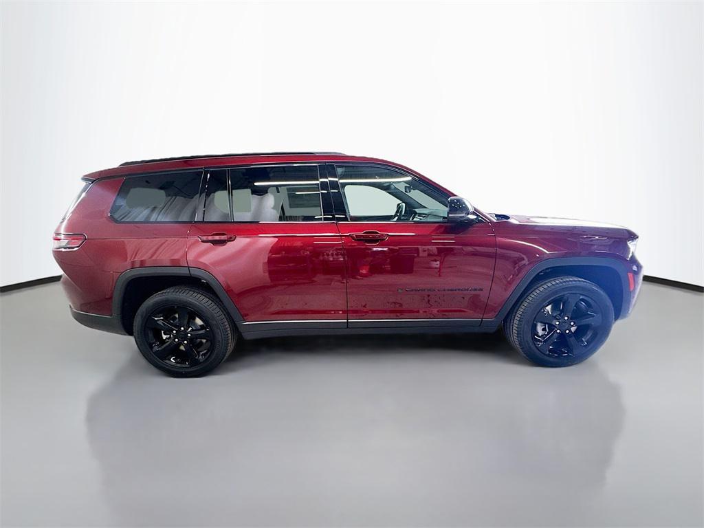 new 2025 Jeep Grand Cherokee L car, priced at $56,000