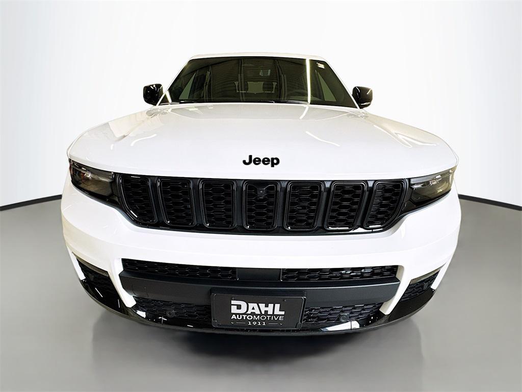 new 2025 Jeep Grand Cherokee L car, priced at $56,900