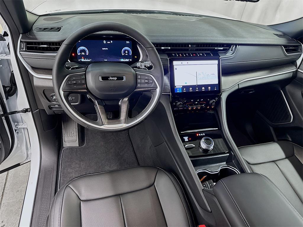 new 2025 Jeep Grand Cherokee L car, priced at $56,900