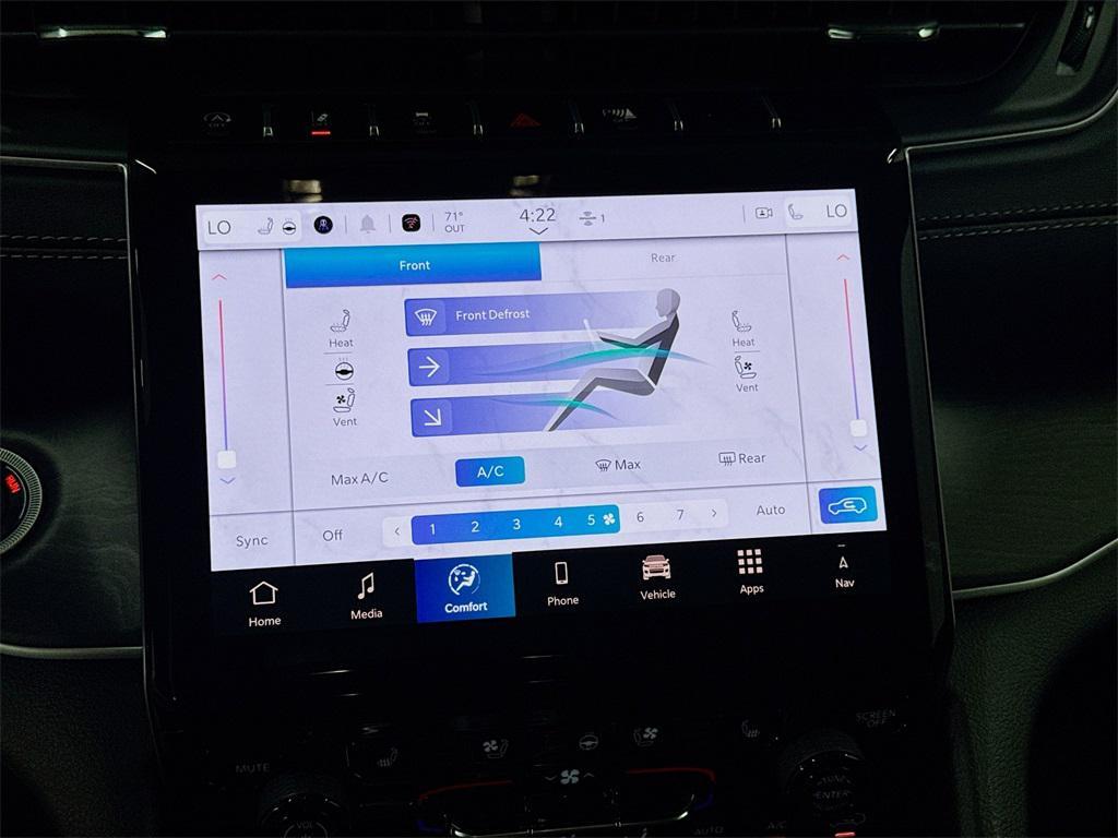 new 2025 Jeep Grand Cherokee L car, priced at $56,900