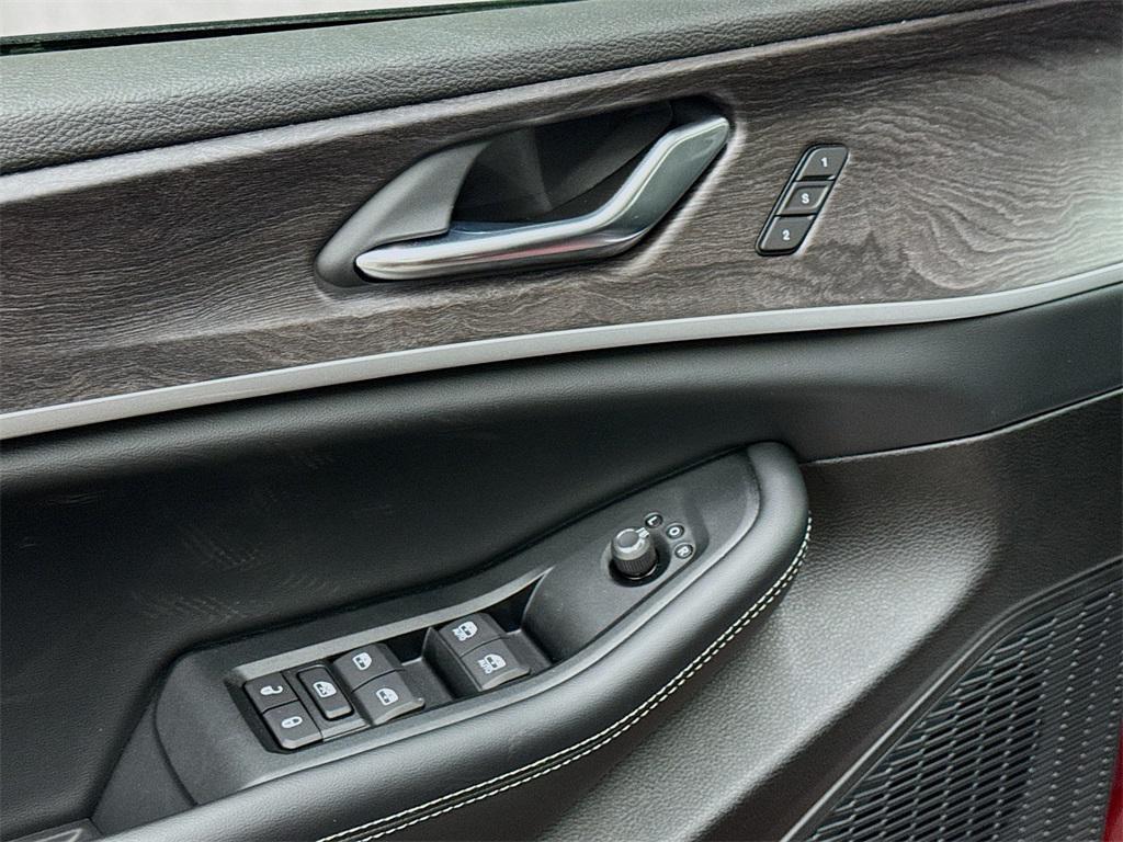 new 2025 Jeep Grand Cherokee L car, priced at $54,083