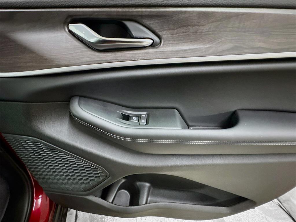 new 2025 Jeep Grand Cherokee L car, priced at $54,083