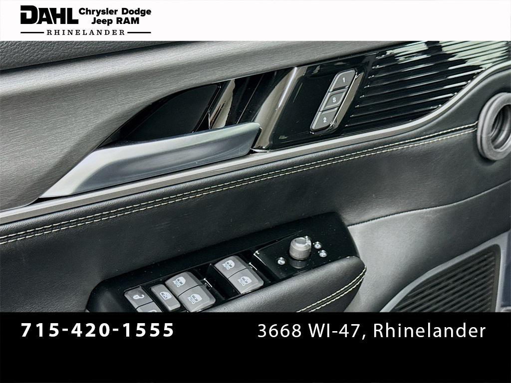 new 2025 Jeep Wagoneer car, priced at $72,000