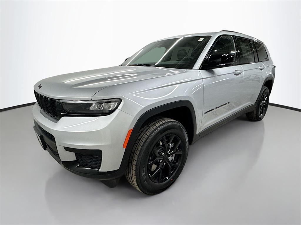 new 2025 Jeep Grand Cherokee L car, priced at $48,614