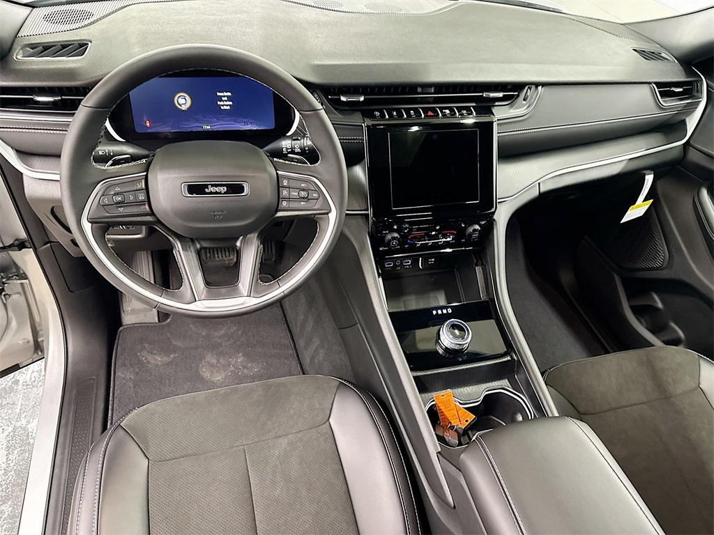 new 2025 Jeep Grand Cherokee L car, priced at $48,614