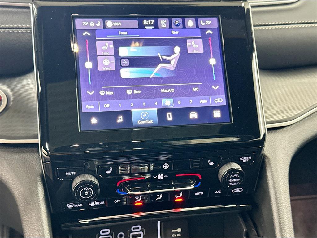 new 2025 Jeep Grand Cherokee L car, priced at $48,614