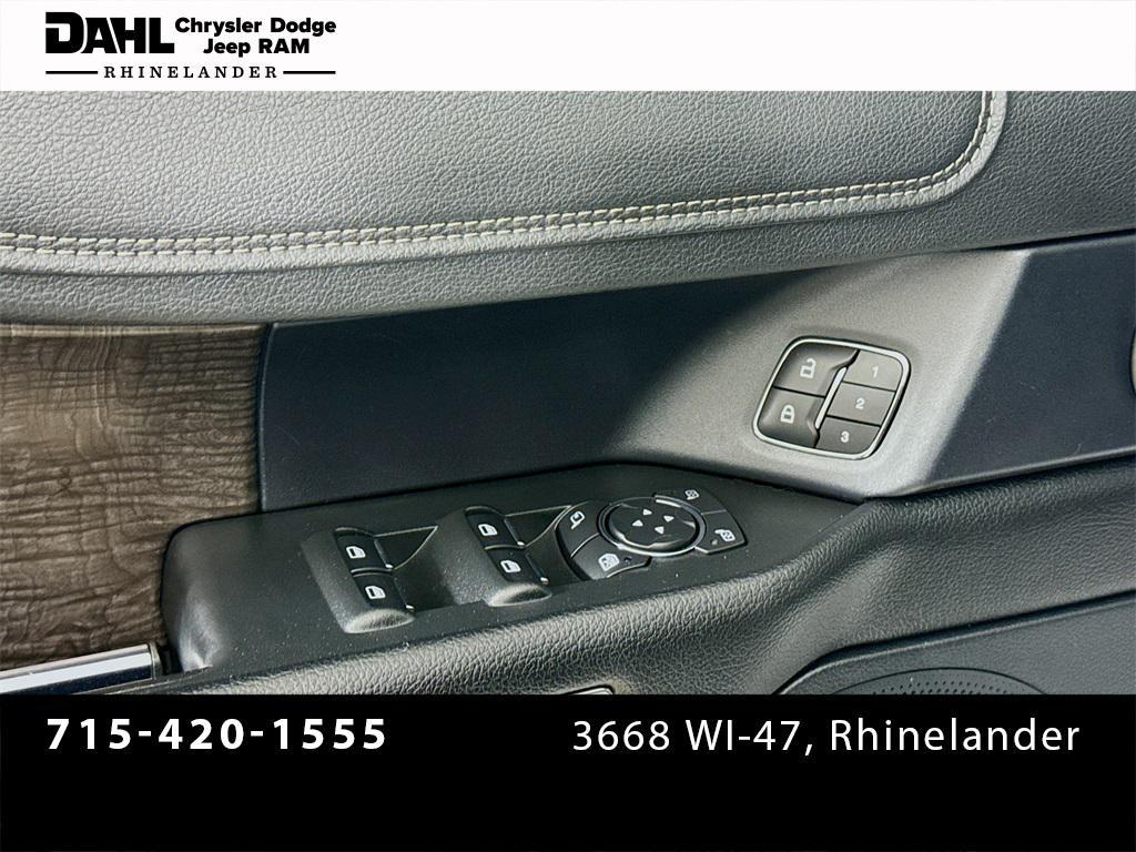 used 2020 Ford Expedition car, priced at $32,300