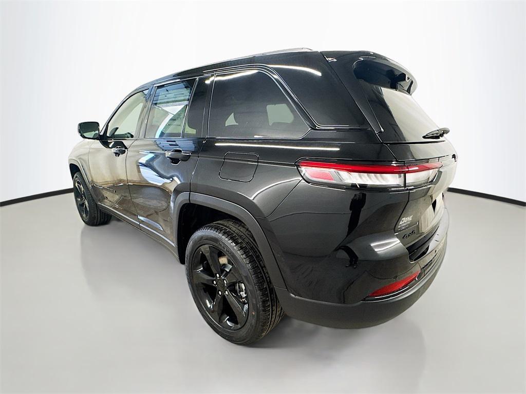 new 2025 Jeep Grand Cherokee car, priced at $55,486
