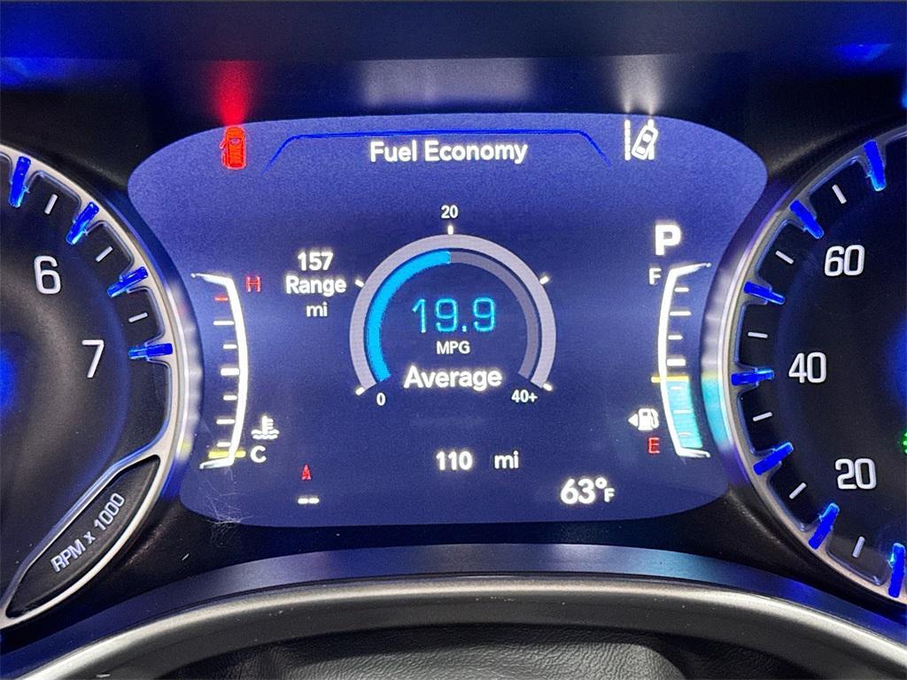 new 2025 Chrysler Pacifica car, priced at $44,256