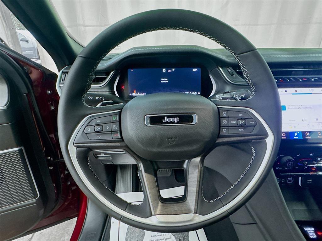 new 2025 Jeep Grand Cherokee L car, priced at $54,900