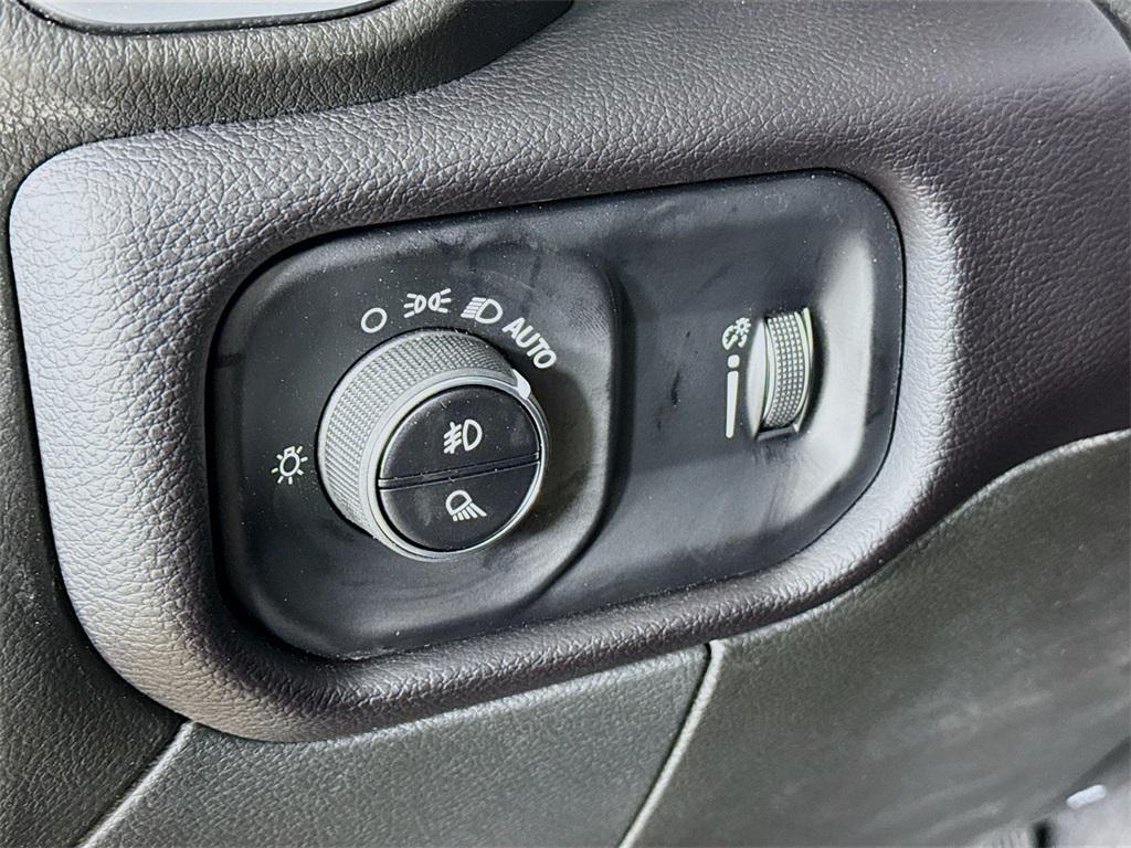 new 2025 Ram 2500 car, priced at $58,342