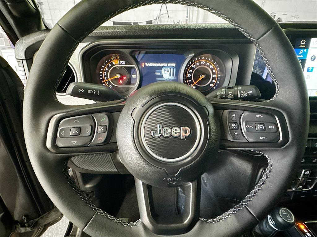 new 2025 Jeep Wrangler car, priced at $51,560