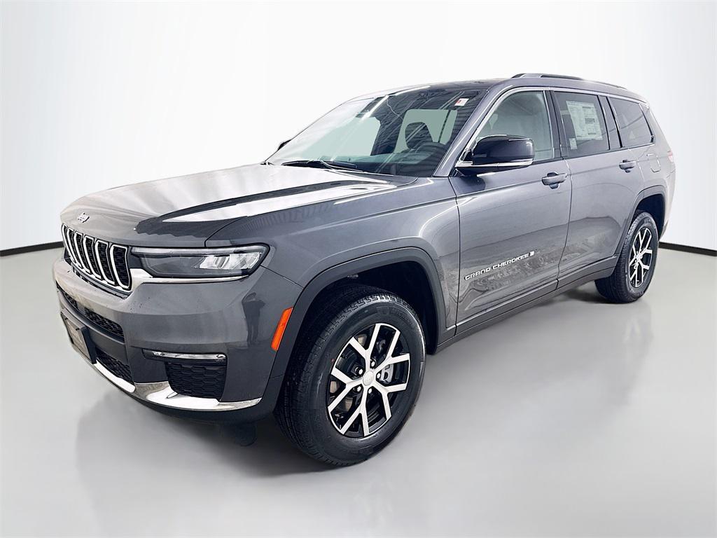 new 2025 Jeep Grand Cherokee L car, priced at $49,097