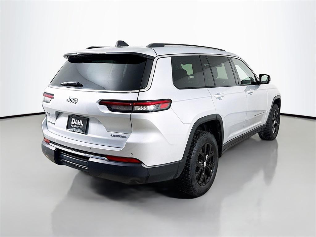 used 2022 Jeep Grand Cherokee L car, priced at $28,000