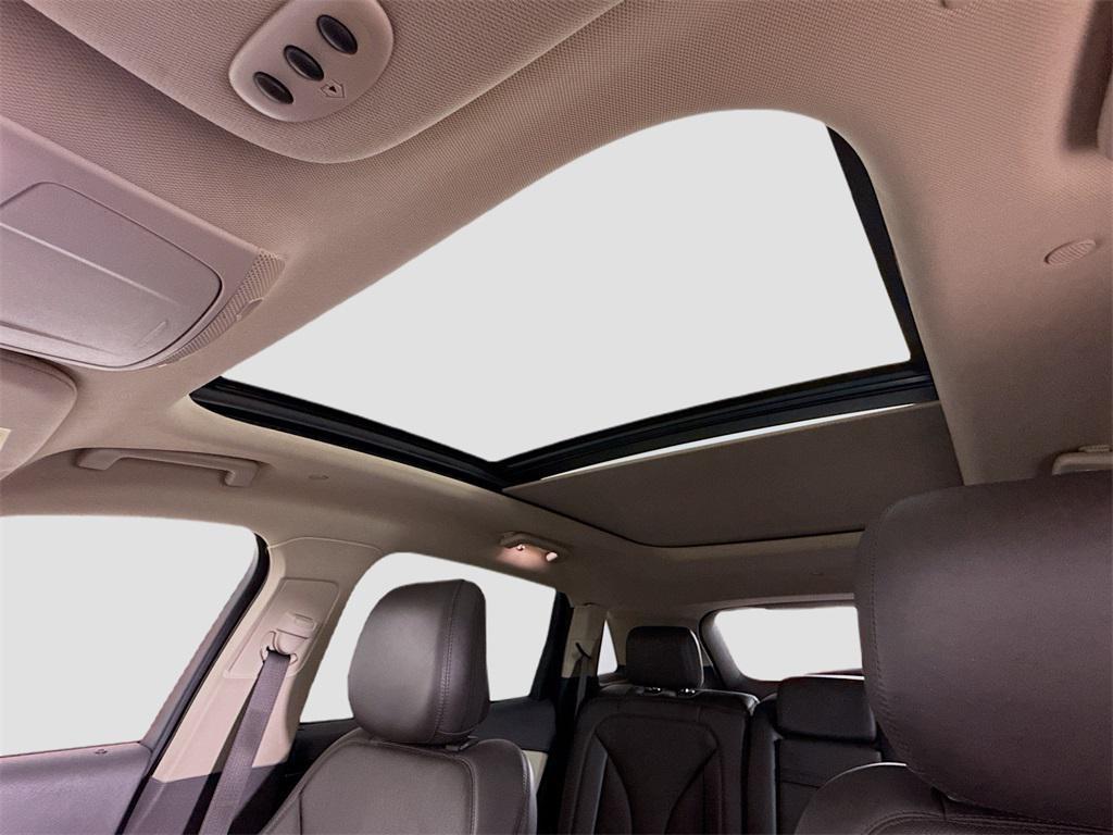 used 2020 Lincoln Nautilus car, priced at $23,000