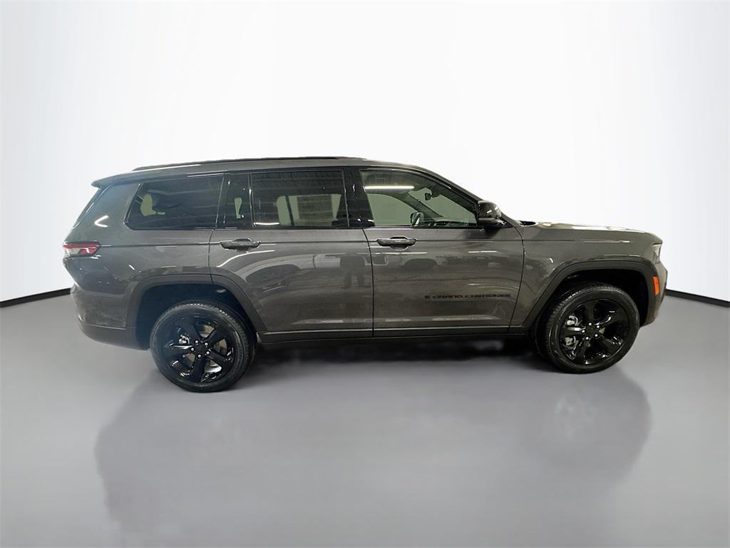 new 2025 Jeep Grand Cherokee L car, priced at $57,330