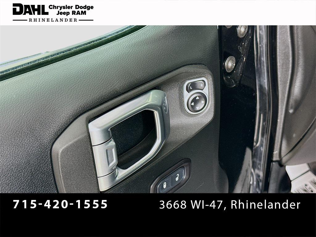 used 2019 Jeep Wrangler car, priced at $20,900