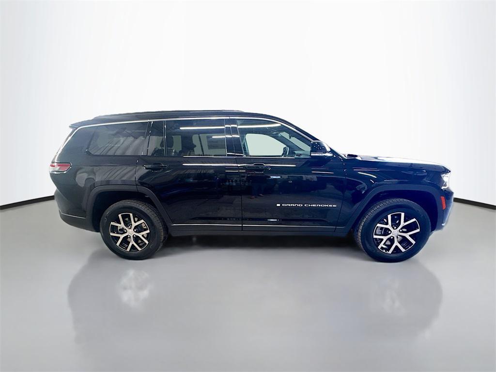 new 2025 Jeep Grand Cherokee L car, priced at $49,000