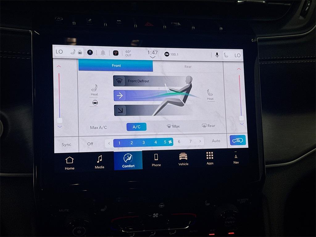 new 2025 Jeep Grand Cherokee L car, priced at $49,000