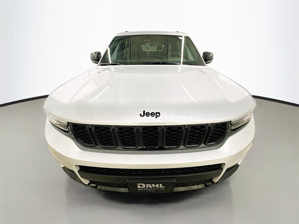 new 2025 Jeep Grand Cherokee L car, priced at $46,900