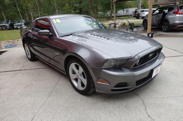 used 2014 Ford Mustang car