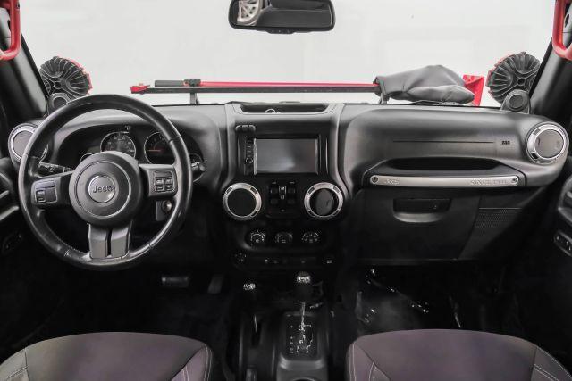 used 2014 Jeep Wrangler Unlimited car, priced at $24,900