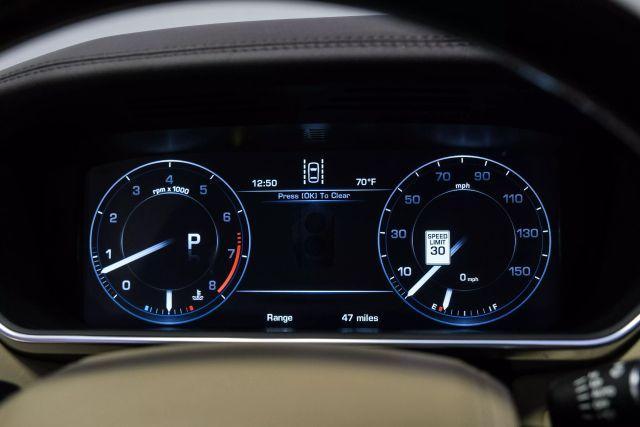 used 2015 Land Rover Range Rover car, priced at $21,900