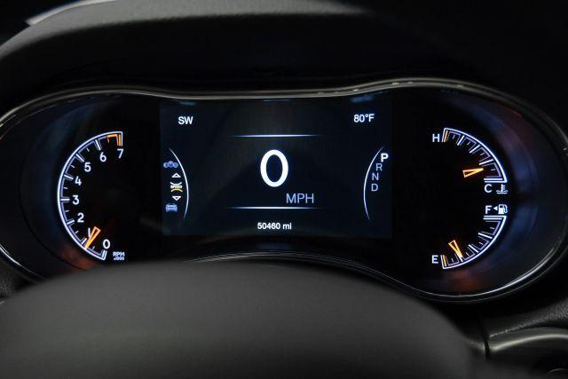 used 2021 Jeep Grand Cherokee car, priced at $27,490