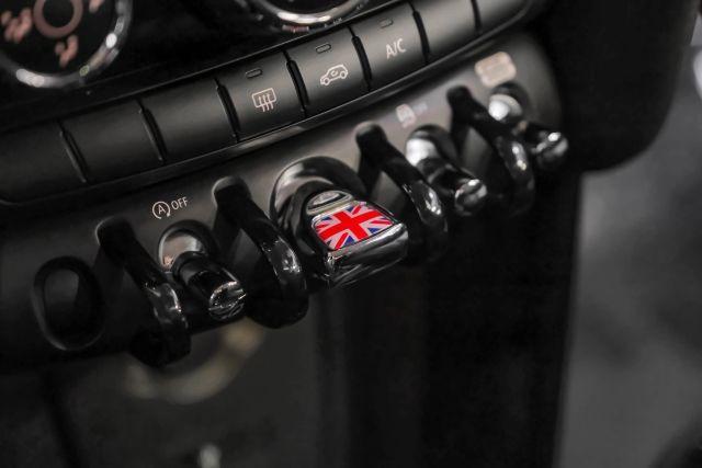 used 2020 MINI Hardtop car, priced at $21,490