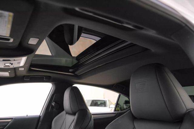 used 2022 Lexus ES 350 car, priced at $38,992