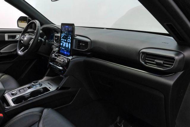 used 2022 Ford Explorer car, priced at $39,900