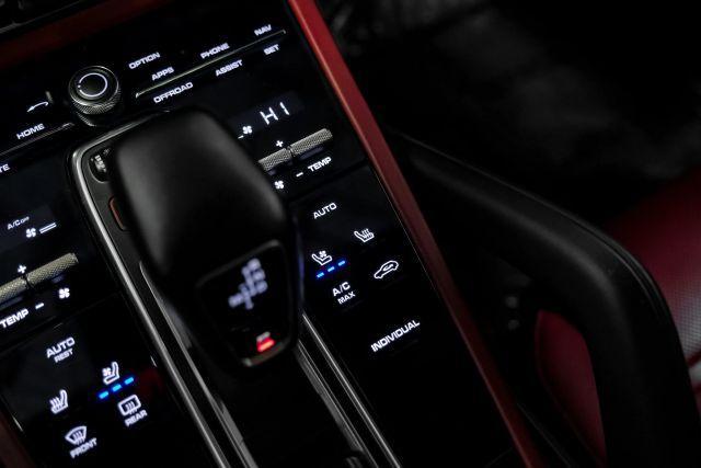 used 2019 Porsche Cayenne car, priced at $33,900