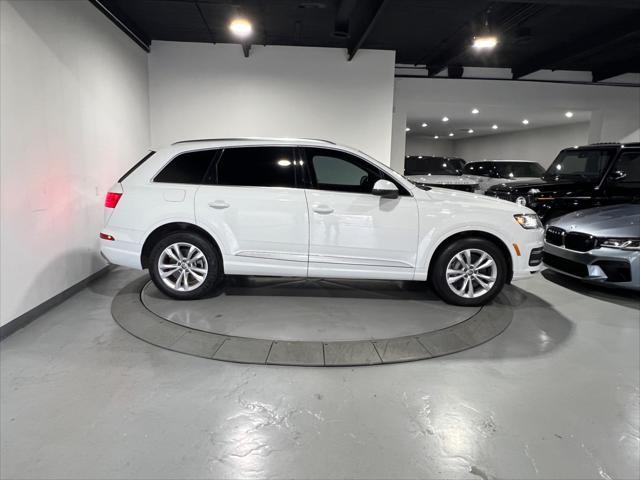 used 2018 Audi Q7 car, priced at $19,990