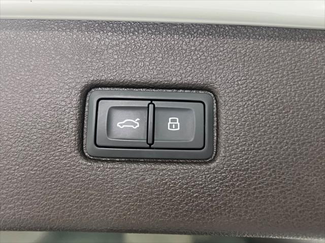 used 2018 Audi Q7 car, priced at $19,990