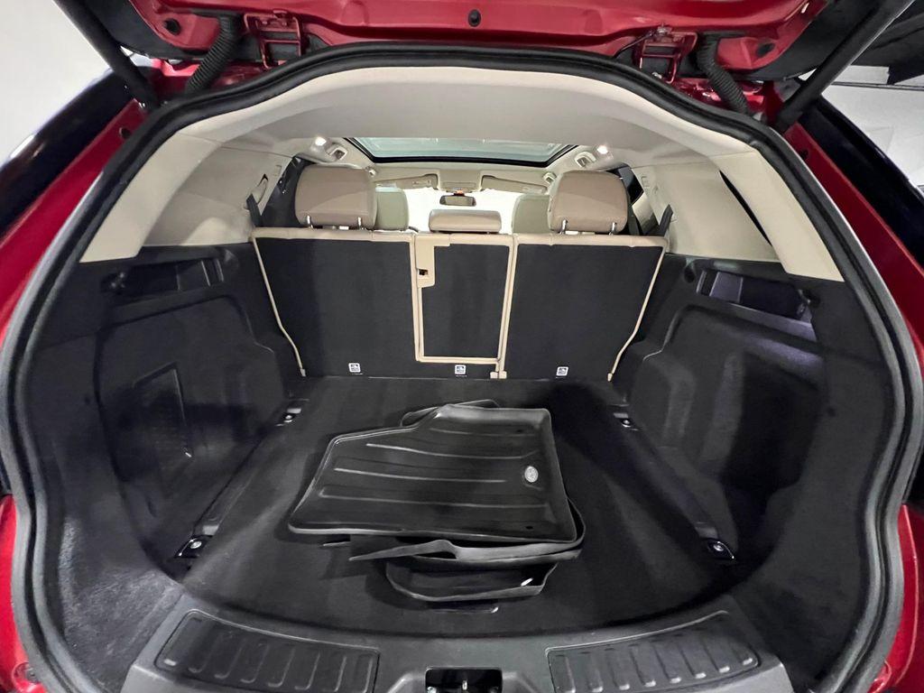 used 2018 Land Rover Discovery Sport car, priced at $17,990